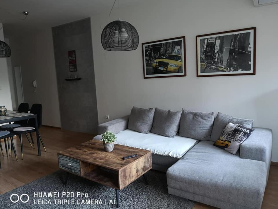 Sea Garden Apartment Idm Varna Bagian luar foto